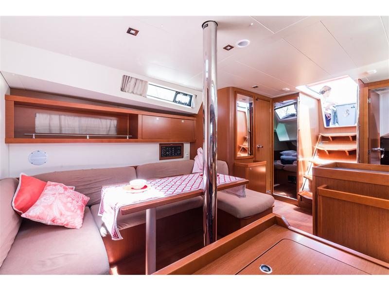 Book yachts online - sailboat - Oceanis 41 - LIMONI - rent