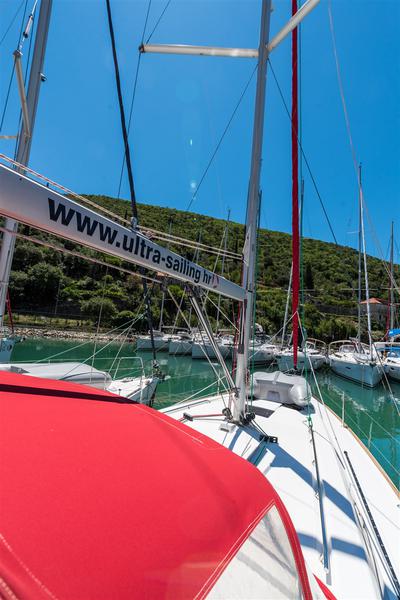 Book yachts online - sailboat - Oceanis 41 - LIMONI - rent