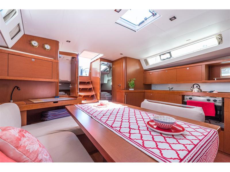 Book yachts online - sailboat - Oceanis 45 - FRESH EMOTION  - rent