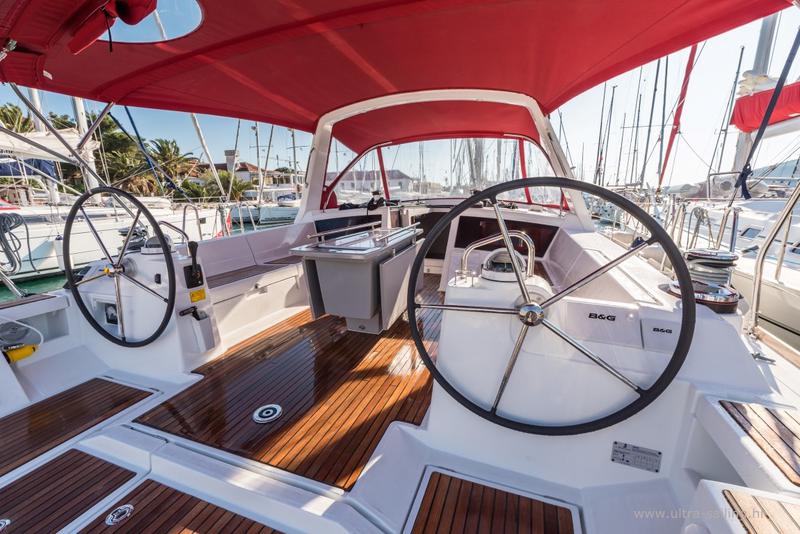 Book yachts online - sailboat - Oceanis 48 - FLOU - rent