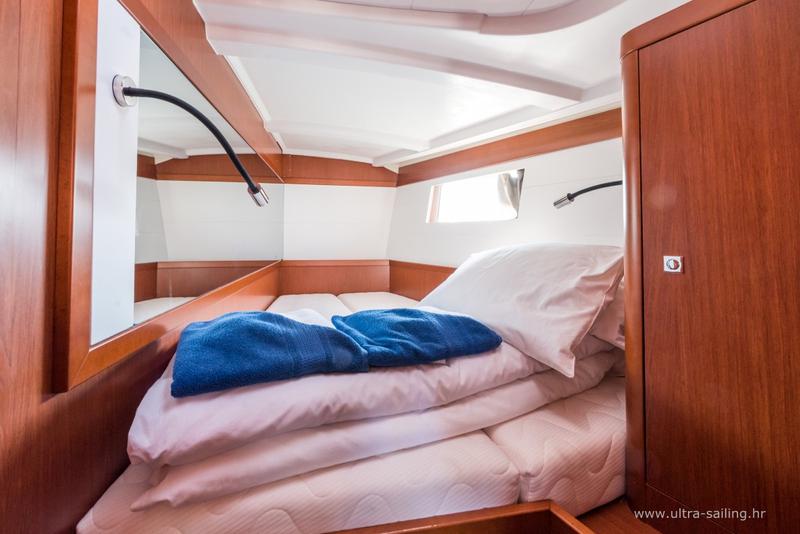 Book yachts online - sailboat - Oceanis 48 - FLOU - rent