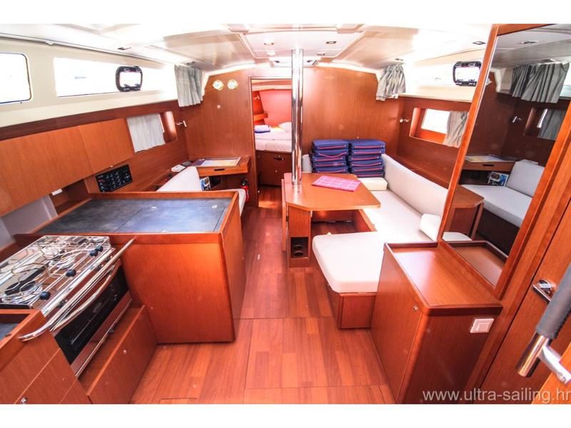 Book yachts online - sailboat - Oceanis 41.1 - PIA - rent