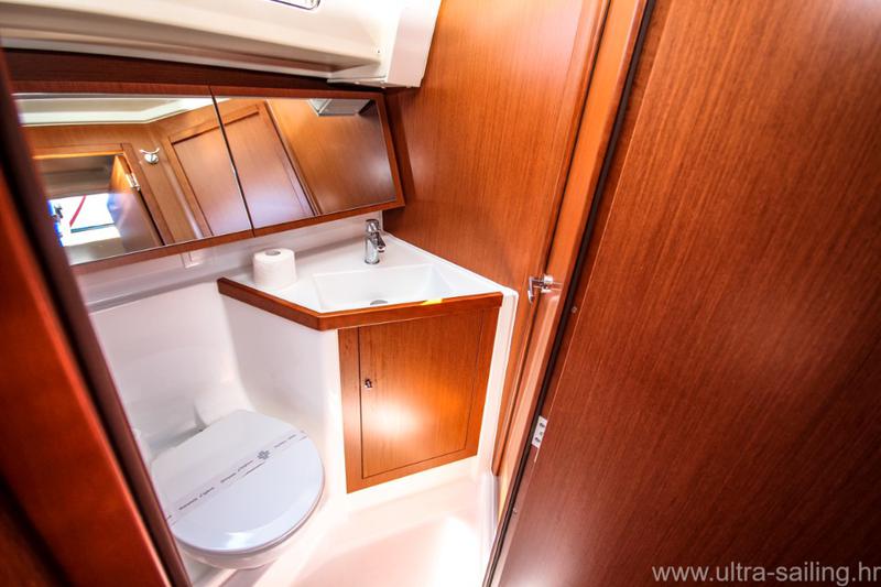 Book yachts online - sailboat - Oceanis 41.1 - PIA - rent