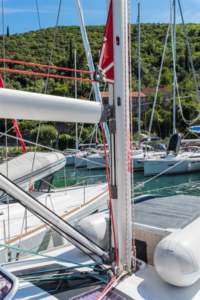 Book yachts online - sailboat - Oceanis 43 - SREBRNA II - rent