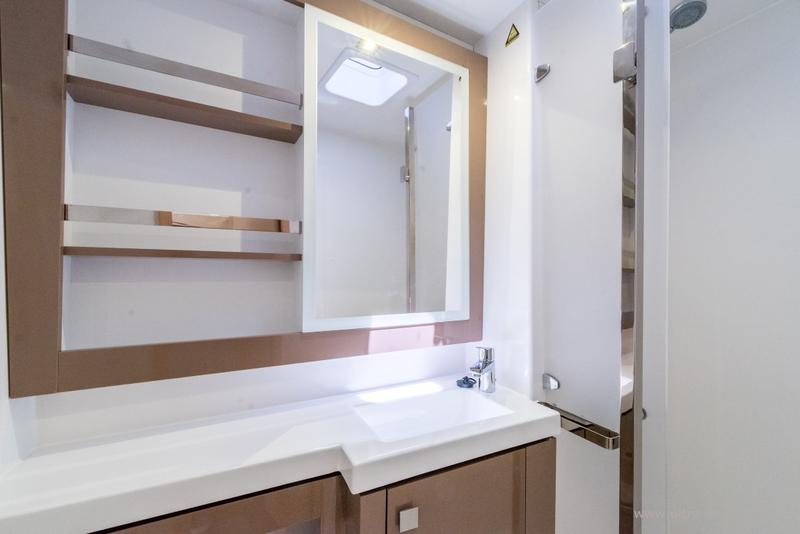 Book yachts online - catamaran - Saba 50 - SABA 50 -  AC and generator - rent