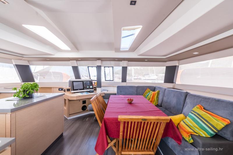 Book yachts online - catamaran - Saba 50 - SABA 50 -  AC and generator - rent