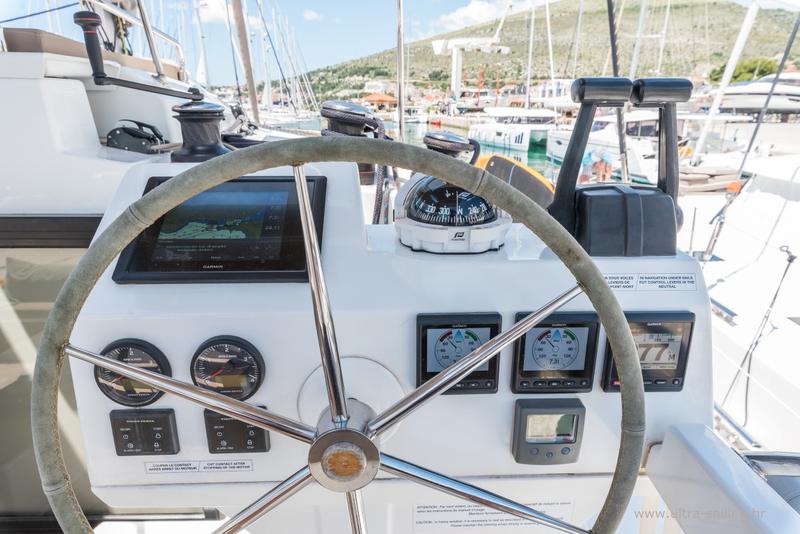 Book yachts online - catamaran - Saba 50 - SABA 50 -  AC and generator - rent
