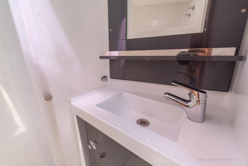 Book yachts online - catamaran - Saba 50 - SABA 50 -  AC and generator - rent