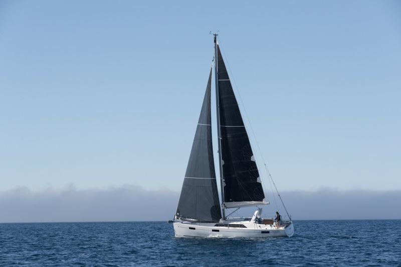 Book yachts online - sailboat - Oceanis 41.1 - LUXA - rent