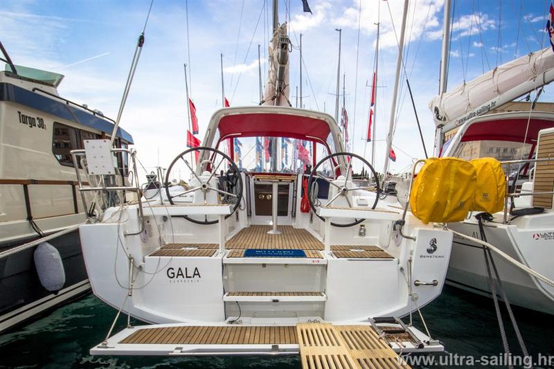 Book yachts online - sailboat - Oceanis 35 - GALA - rent