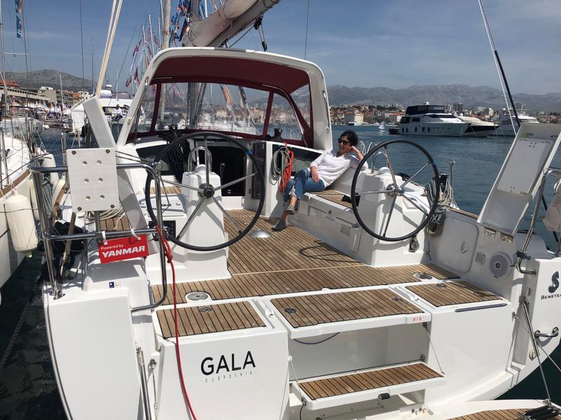 Book yachts online - sailboat - Oceanis 35 - GALA - rent