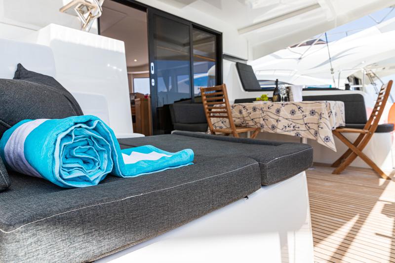 Book yachts online - catamaran - Lagoon 42 (2019) MALA KATE I equipped with generator, A/C (saloon) - MALA KATE I - rent
