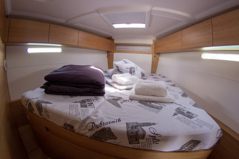 Book yachts online - sailboat - X-Yacht 4-3 - XIRENA - rent