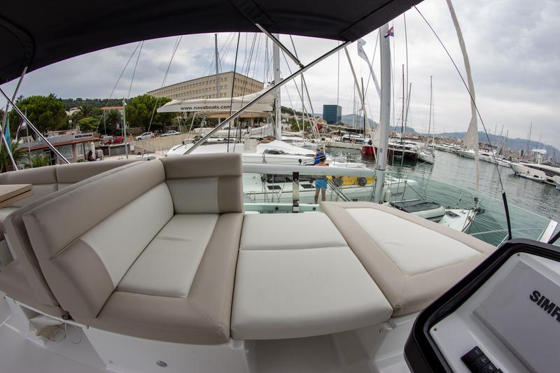 Book yachts online - motorboat - Gran Turismo 50 Fly (2018) - ADEL - rent