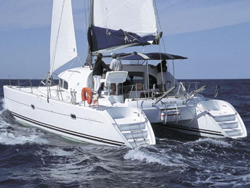 Book yachts online - catamaran - Lagoon 380 - Calypso - rent