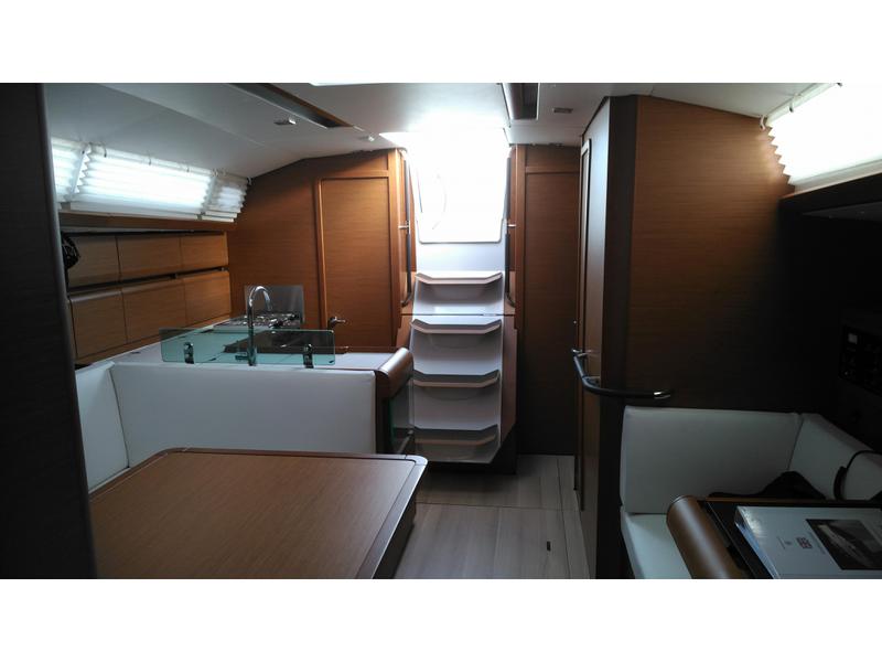 Book yachts online - sailboat - Sun Odyssey 419 - Eione - rent