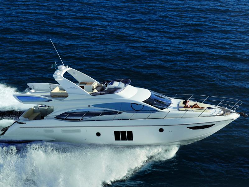 Book yachts online - motorboat - Azimut 58 Fly - Lady Z - rent