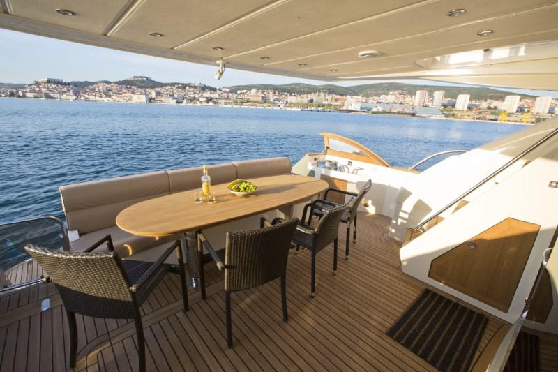 Book yachts online - motorboat - Abacus 70 Fly - Malibu - rent