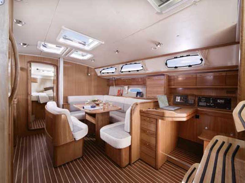 Book yachts online - sailboat - Bavaria 40 Cruiser - Bav40 Cr - rent