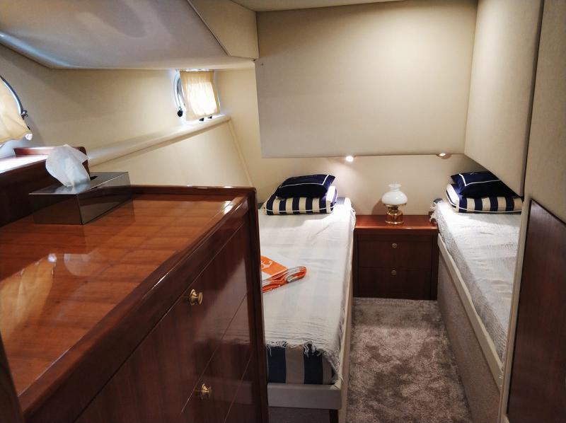 Book yachts online - motorboat - Sunquest 57 - Benas - rent