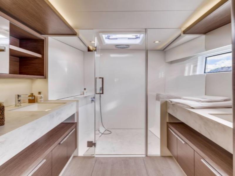 Book yachts online - catamaran - Lagoon 50 - Zuzo 1st - rent