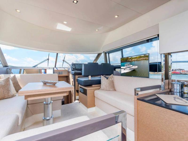 Book yachts online - motorboat - Prestige 460 - ADUDU 2 - rent