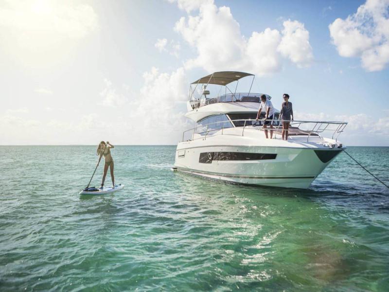 Book yachts online - motorboat - Prestige 460 - ADUDU 2 - rent