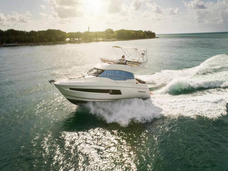 Book yachts online - motorboat - Prestige 460 - ADUDU 2 - rent