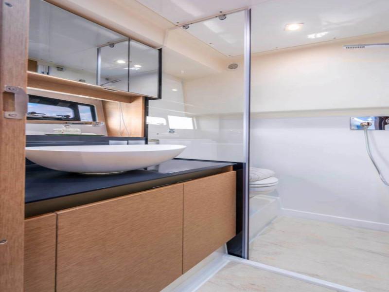 Book yachts online - motorboat - Prestige 460 - ADUDU 2 - rent