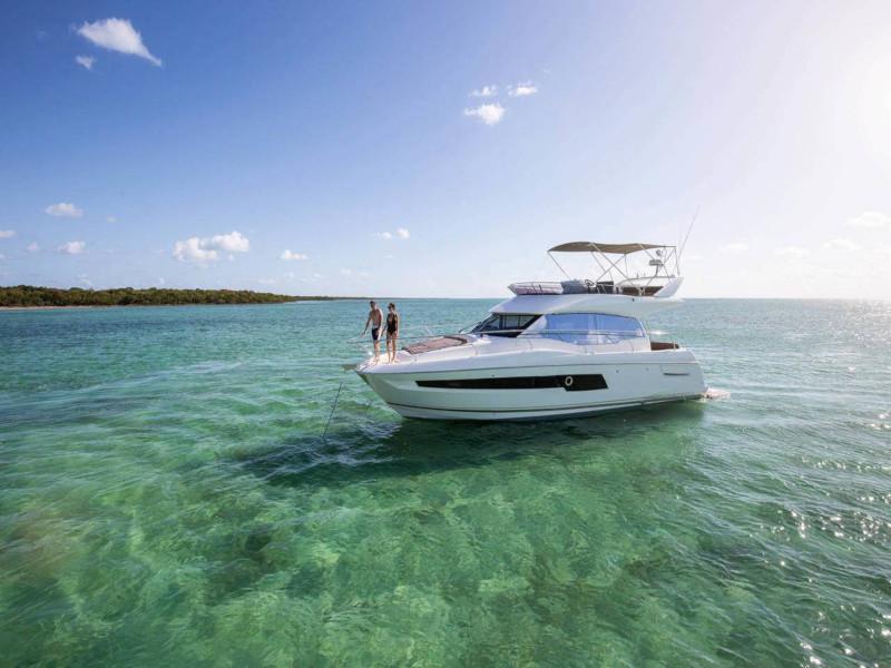 Book yachts online - motorboat - Prestige 460 - ADUDU 2 - rent