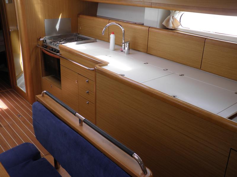 Book yachts online - sailboat - Sun Odyssey 44i - GEA - rent