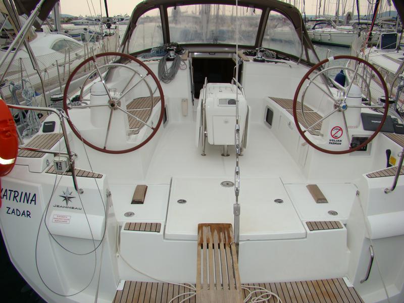 Book yachts online - sailboat - Sun Odyssey 509 - KATRINA - rent