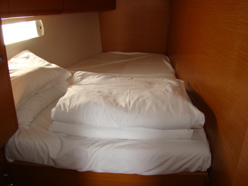 Book yachts online - sailboat - Sun Odyssey 509 - KATRINA - rent