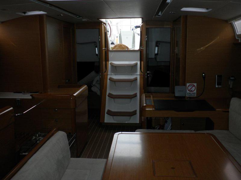 Book yachts online - sailboat - Sun Odyssey 509 - KATRINA - rent