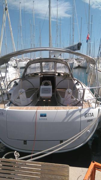Book yachts online - sailboat - Bavaria Cruiser 37 - Gita - rent