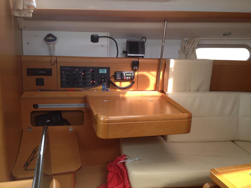Book yachts online - sailboat - Sun Odyssey 36i - BARBARROSSA - rent