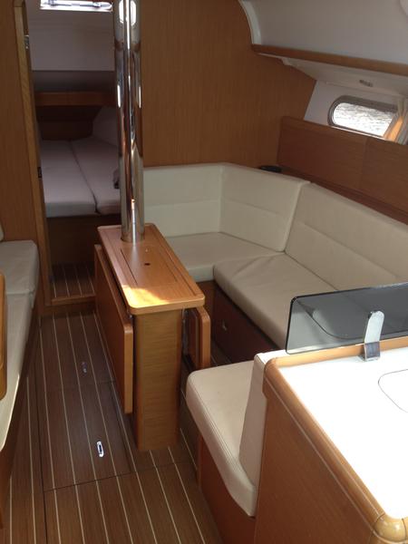 Book yachts online - sailboat - Sun Odyssey 36i - BARBARROSSA - rent