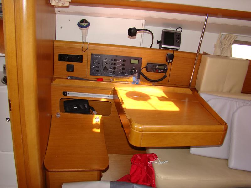 Book yachts online - sailboat - Sun Odyssey 36i - BARBARROSSA - rent