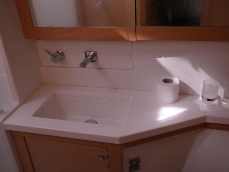 Book yachts online - catamaran - Lagoon 450 - MALA MAJA  - rent