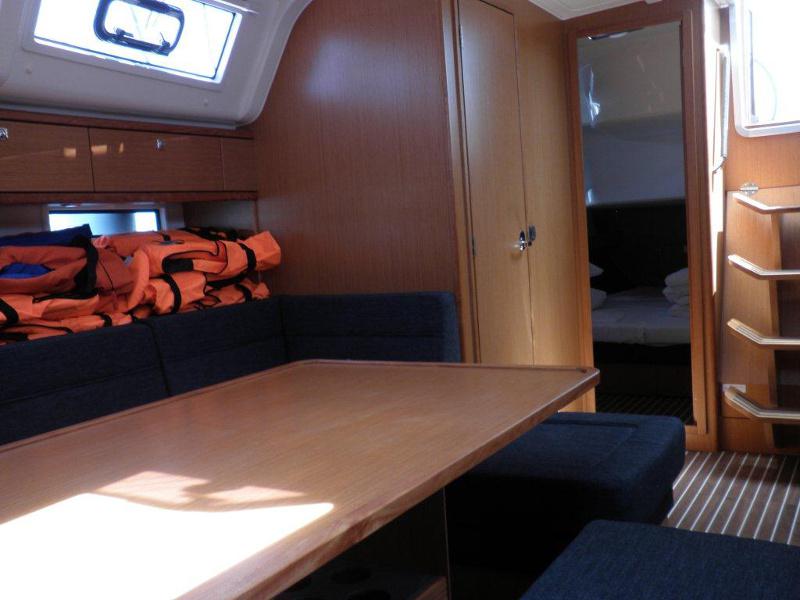 Book yachts online - sailboat - Bavaria Cruiser 51 - SOMMERNATT  - rent
