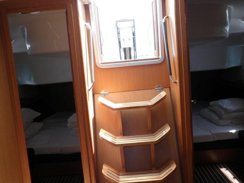 Book yachts online - sailboat - Bavaria Cruiser 51 - SOMMERNATT  - rent