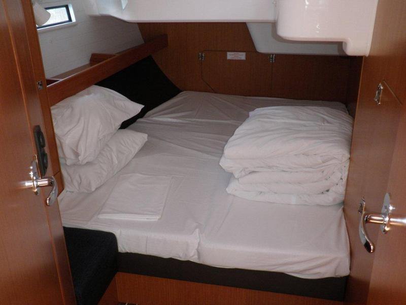 Book yachts online - sailboat - Bavaria Cruiser 51 - SOMMERNATT  - rent