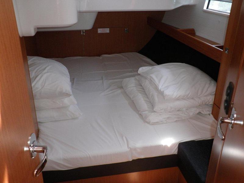 Book yachts online - sailboat - Bavaria Cruiser 51 - SOMMERNATT  - rent