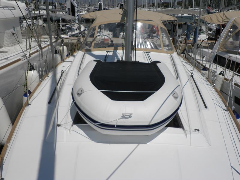 Book yachts online - sailboat - Oceanis 45- 4 cab - VESNA - rent