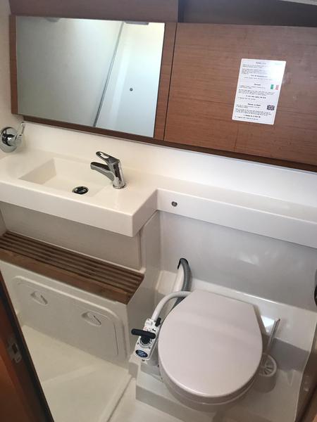 Book yachts online - sailboat - Sun Odyssey 490 - ATHINA - rent