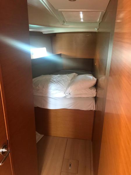 Book yachts online - sailboat - Sun Odyssey 490 - ATHINA - rent