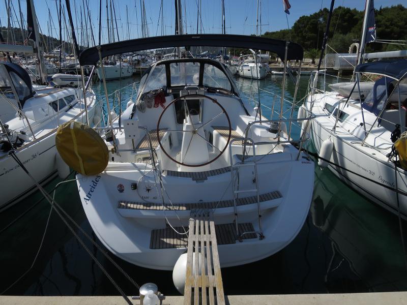 Book yachts online - sailboat - Sun Odyssey 36i - Atreides - rent