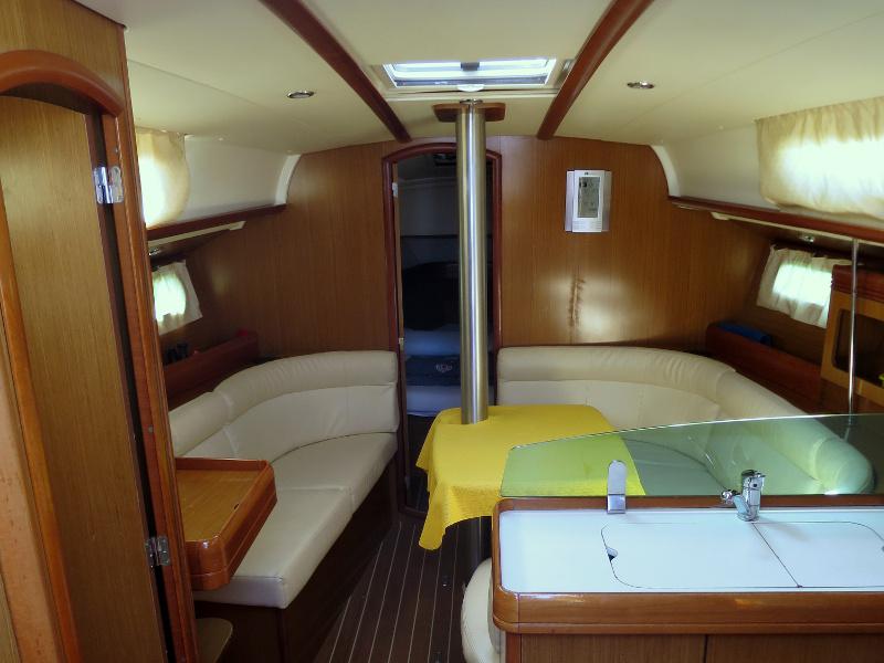 Book yachts online - sailboat - Sun Odyssey 36i - Atreides - rent