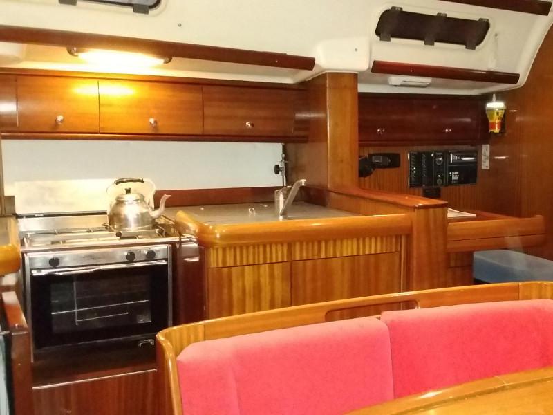 Book yachts online - sailboat - Bavaria 49 - Vardousia - rent