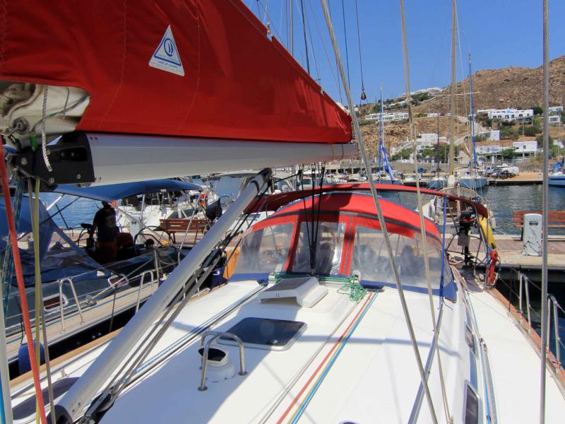 Book yachts online - sailboat - Bavaria 49 - Vardousia - rent